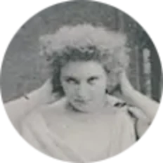 Visage du modèle posant pour une série 'Le Coucher'