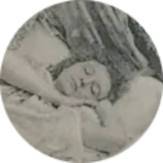 Visage du modèle posant pour une série 'Le Coucher'