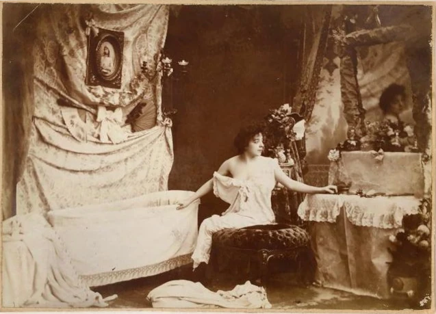 Leurs Caprices - Le Bain - J. M. Cañellas, photographe présumé